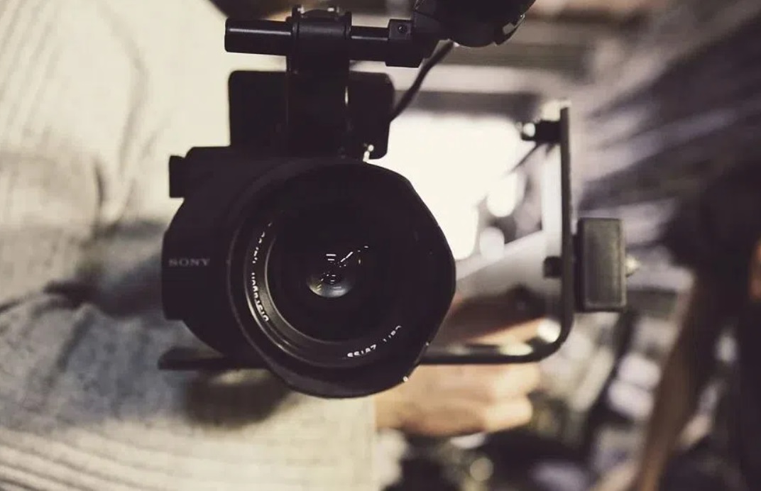 Filming for Shyamalan Movie to Resume in Milton